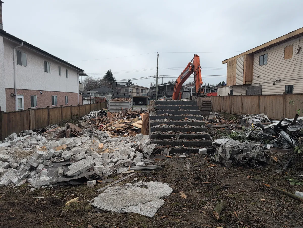 Construction progress photo 1