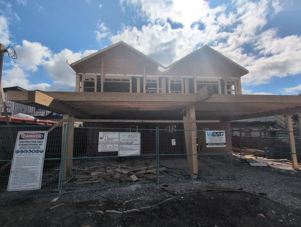 Construction progress photo 5