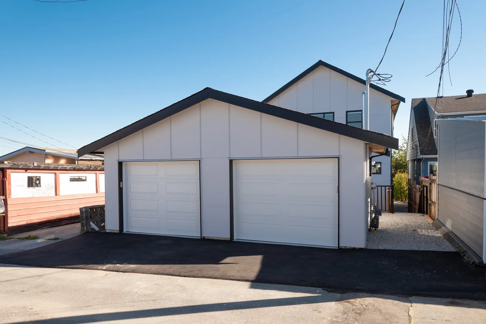 2979 E 7th image 40